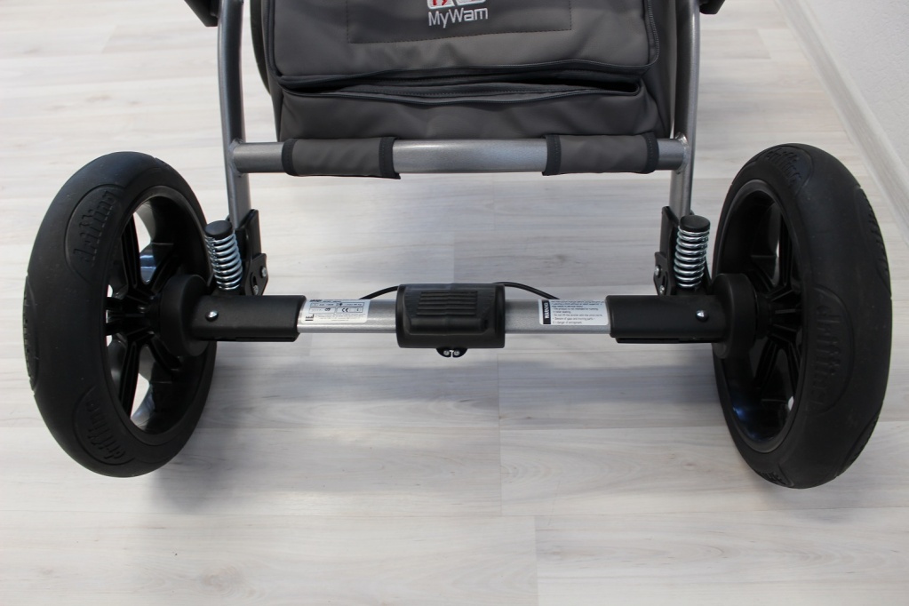 Коляска «Мева», педаль тормоза