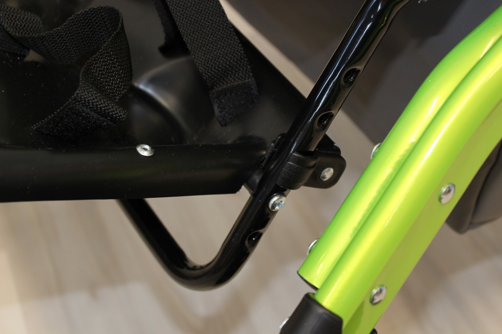 Коляска «Мева», подножка